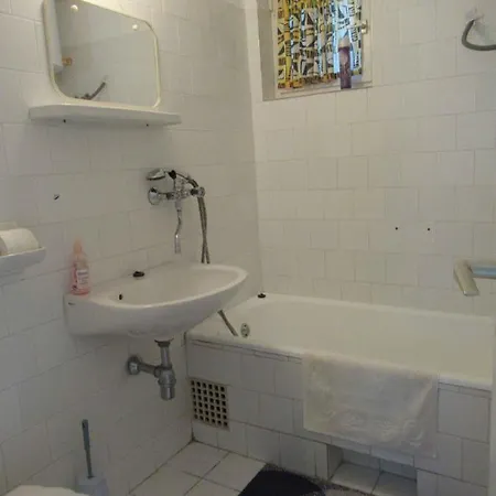 In Csopak/balaton 18315 Holiday home *