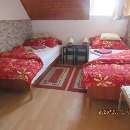 In - Balaton 18315 * Csopak